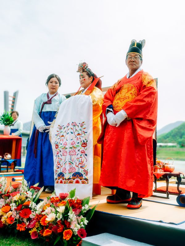 Traditional Korean wedding ceremony